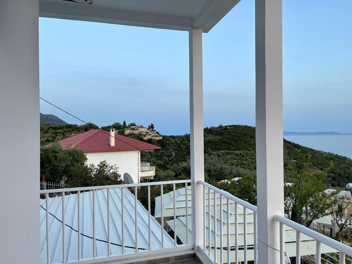 Persephone Hotel Himare Ngoại thất bức ảnh