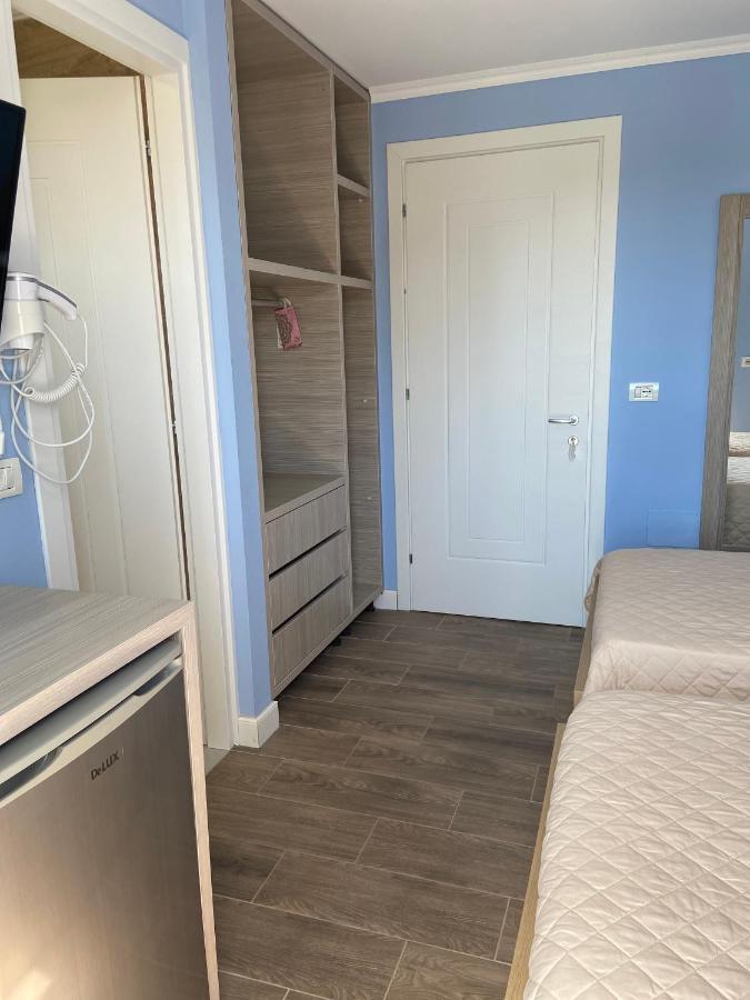 Persephone Hotel Himare Ngoại thất bức ảnh