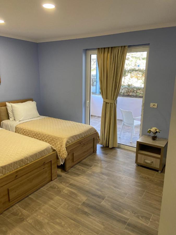 Persephone Hotel Himare Ngoại thất bức ảnh