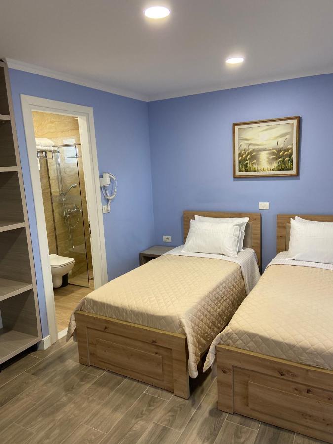 Persephone Hotel Himare Ngoại thất bức ảnh