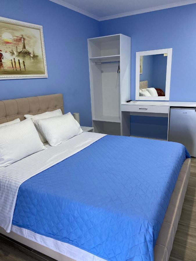 Persephone Hotel Himare Ngoại thất bức ảnh