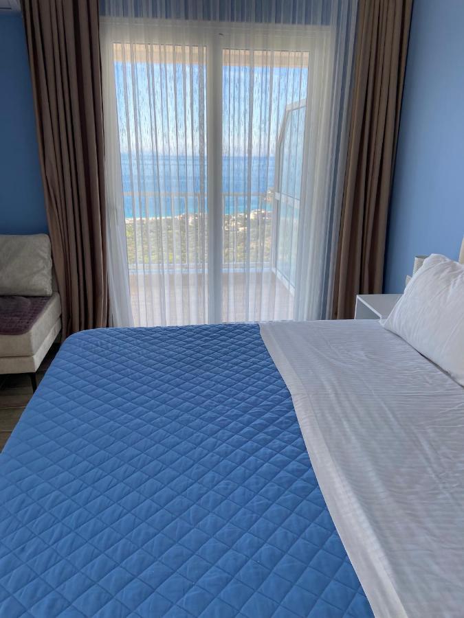 Persephone Hotel Himare Ngoại thất bức ảnh